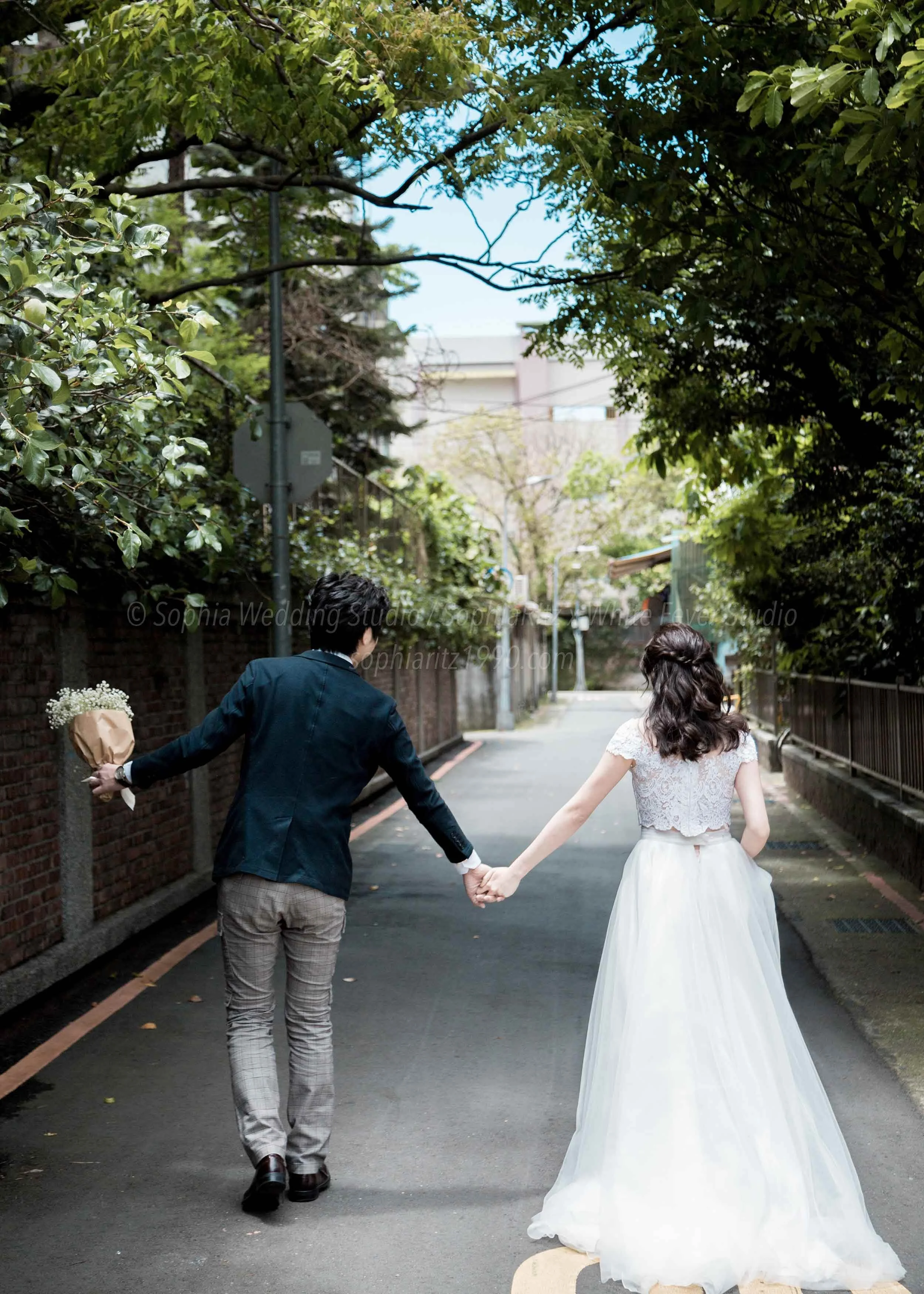  蘇菲雅婚紗-白色狂熱聯名-街景-外景-婚紗照 