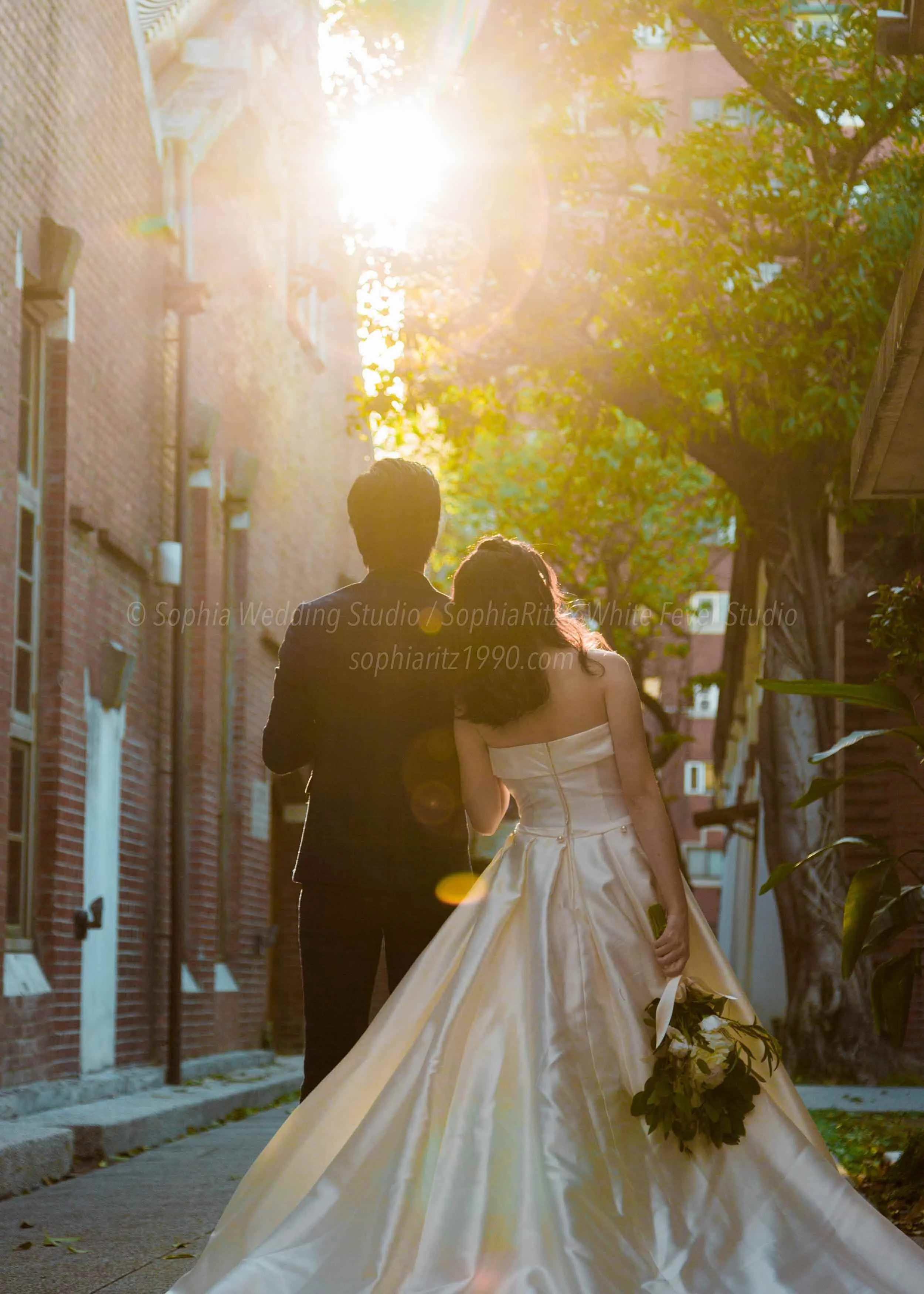  蘇菲雅婚紗-白色狂熱聯名-街景-外景-婚紗照 