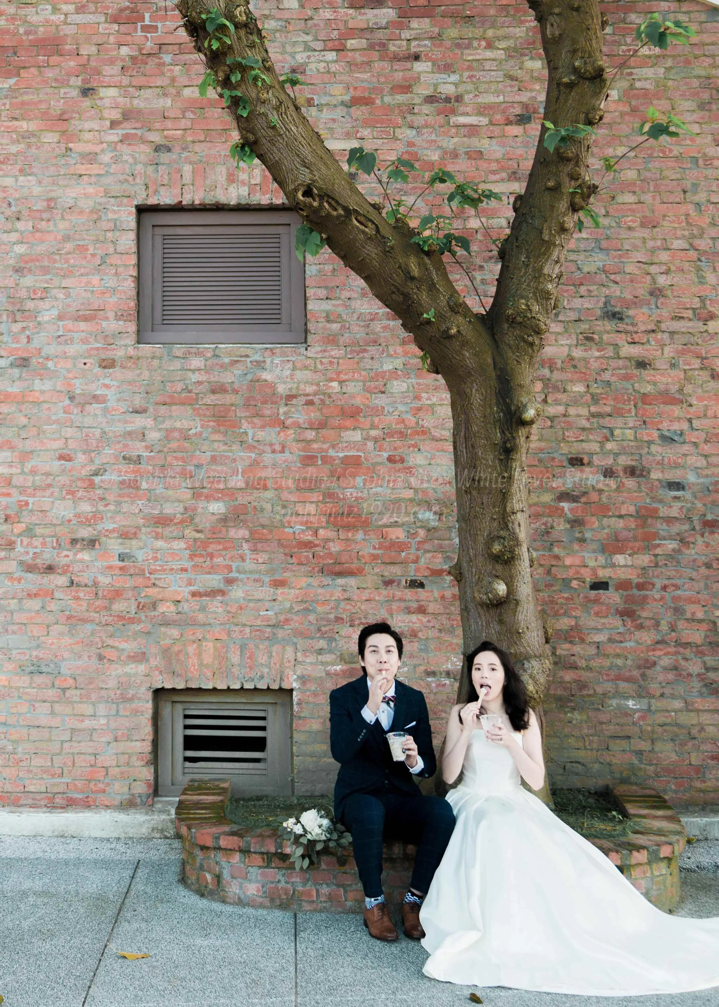  蘇菲雅婚紗-白色狂熱聯名-街景-外景-婚紗照 