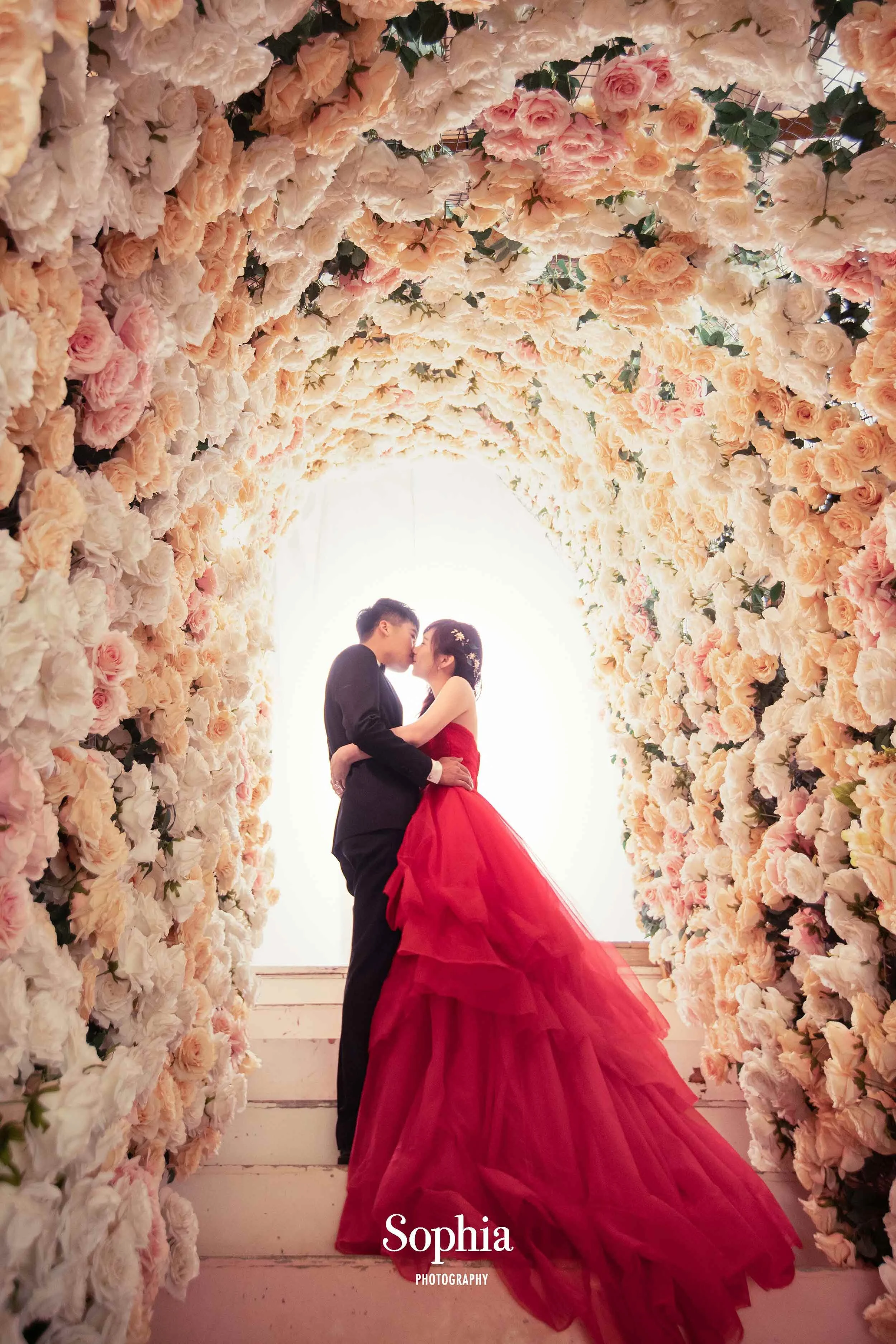  蘇菲雅婚紗-棚拍-花海-隧道-內景-婚紗照 