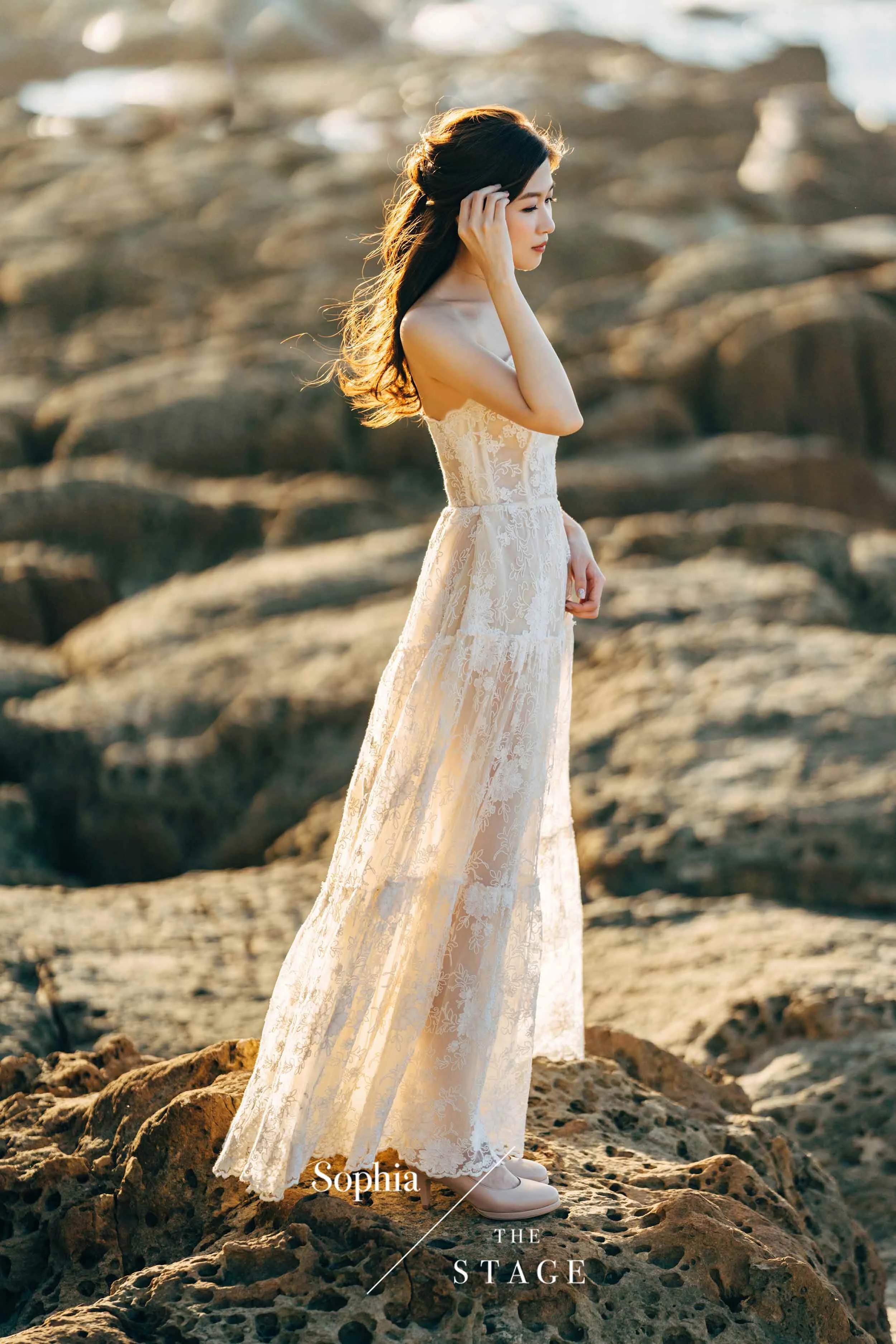  蘇菲雅婚紗-外景-森林-美式婚紗照-風景-龜山島-沿岸-新娘獨照 