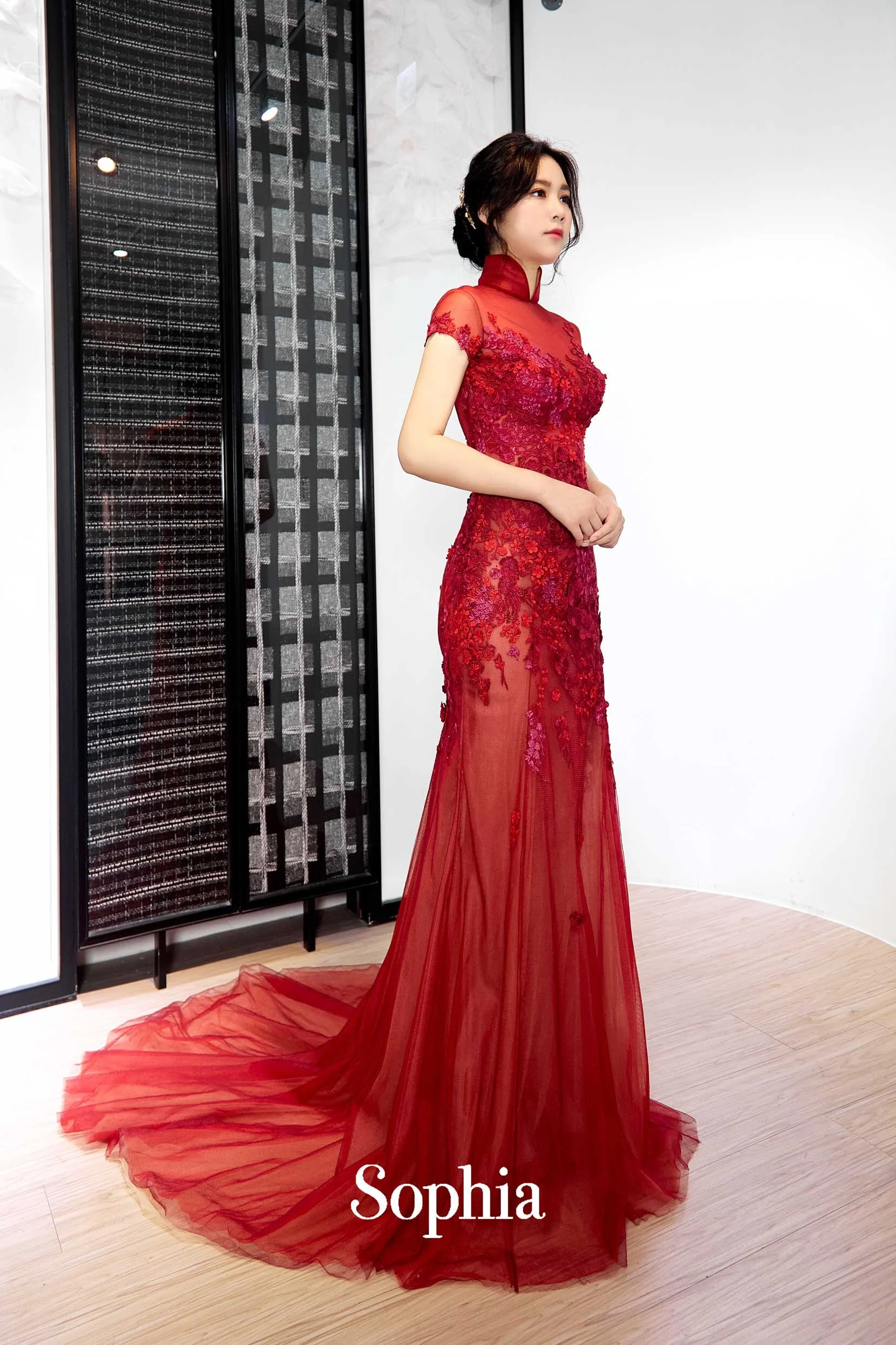 蘇菲雅婚紗-文定長拖旗袍-中西元素搭配