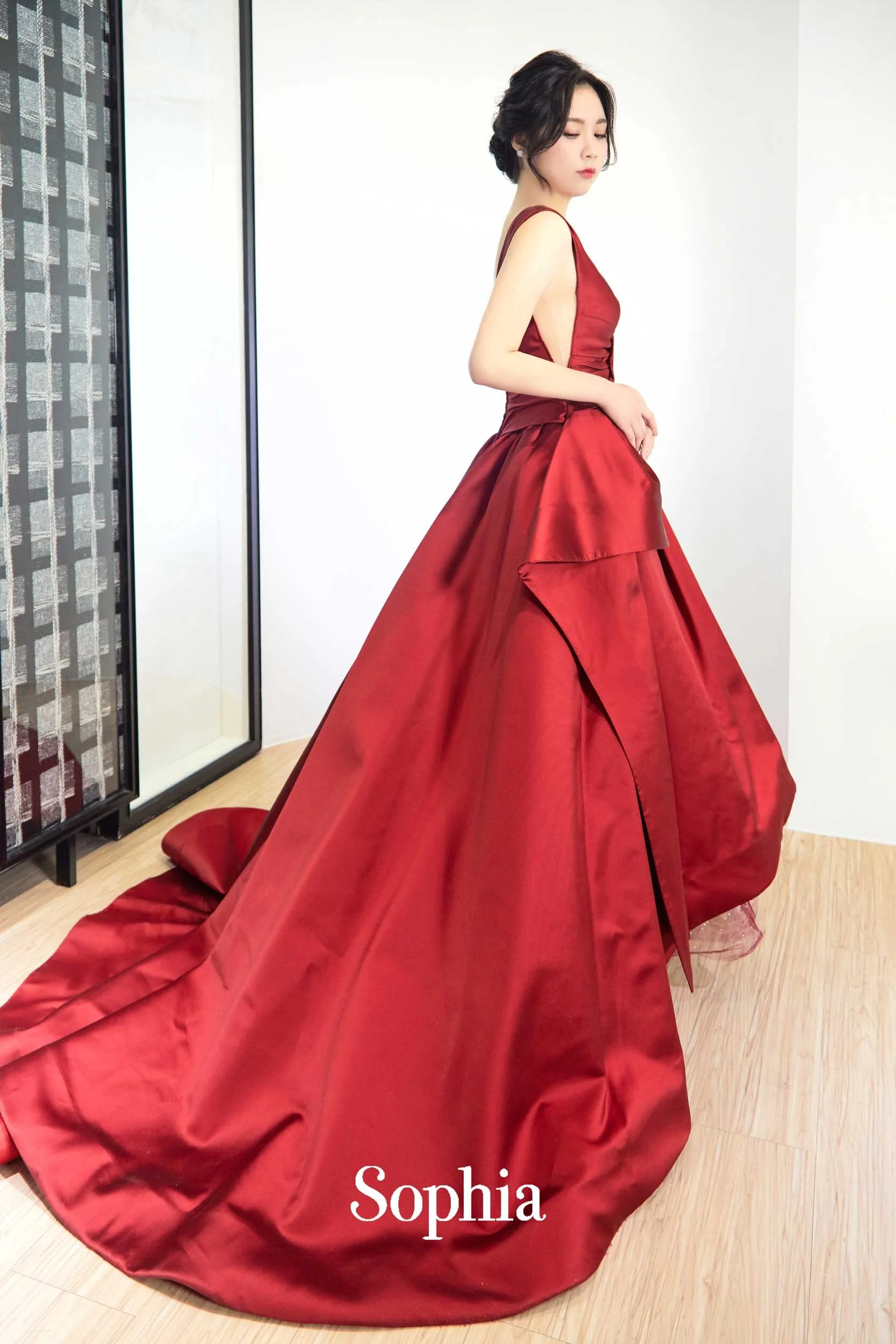 蘇菲雅婚紗-文定質感緞面禮服-前短後長式