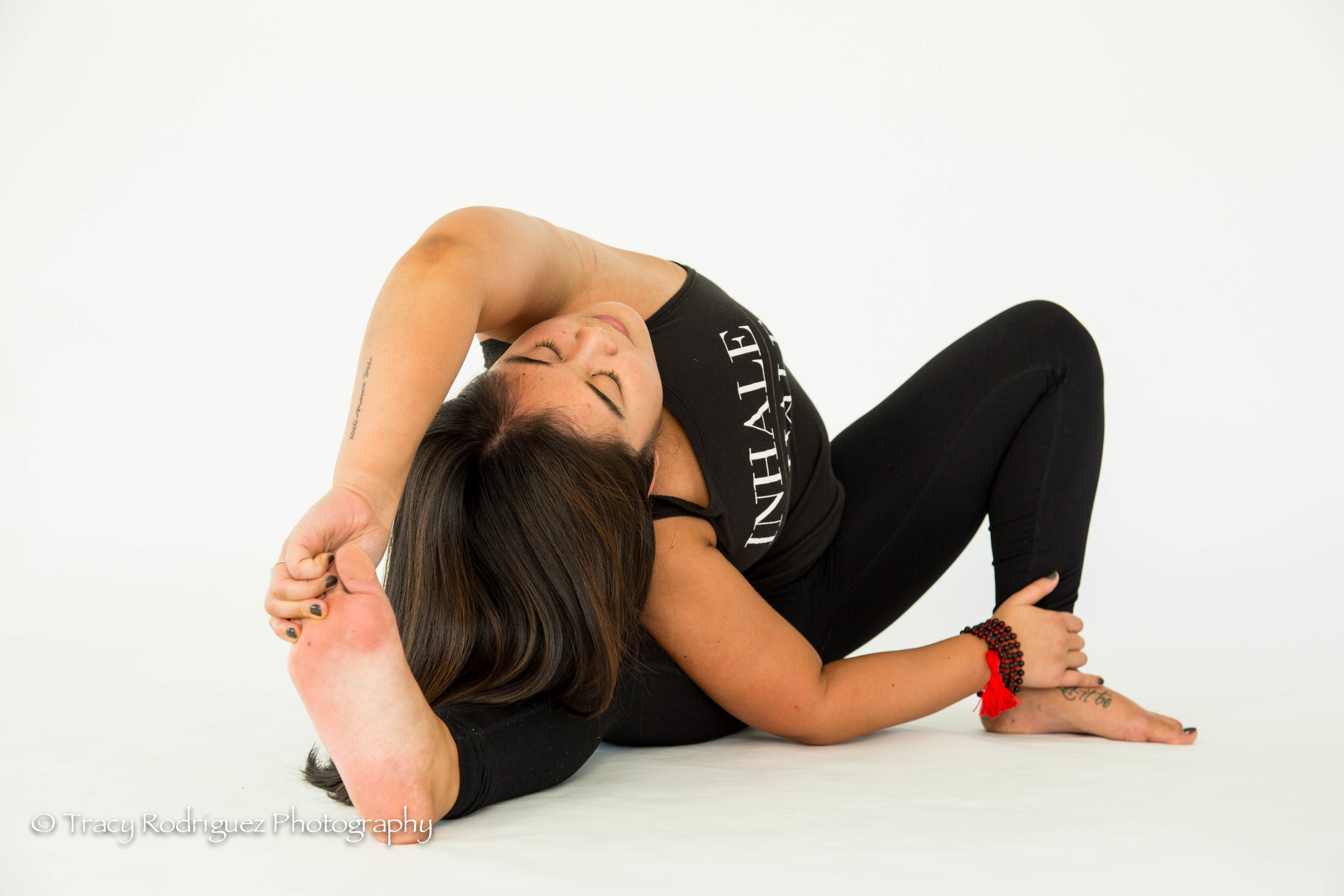 TracyRodriguezPhotography-LauraRafaelYoga-11.jpg