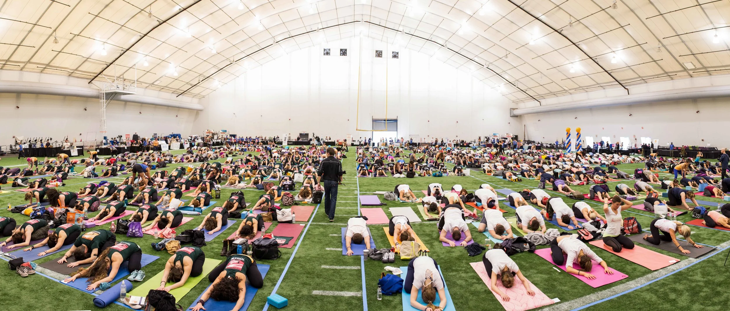 1,000 yogis came together in service to benefit Boston Children's Hospital Pediatric Brain Tumor Team and Ben Speaks . I want to share a deep bow of gratitude to each and everyone of the participants, market place attendees, presenters, KMC Productions , the YRO committee, Sarah Gardner - the founder of Yoga Reaches Out who's dream and vision put this all together and of course all those who donated to make this day possible.