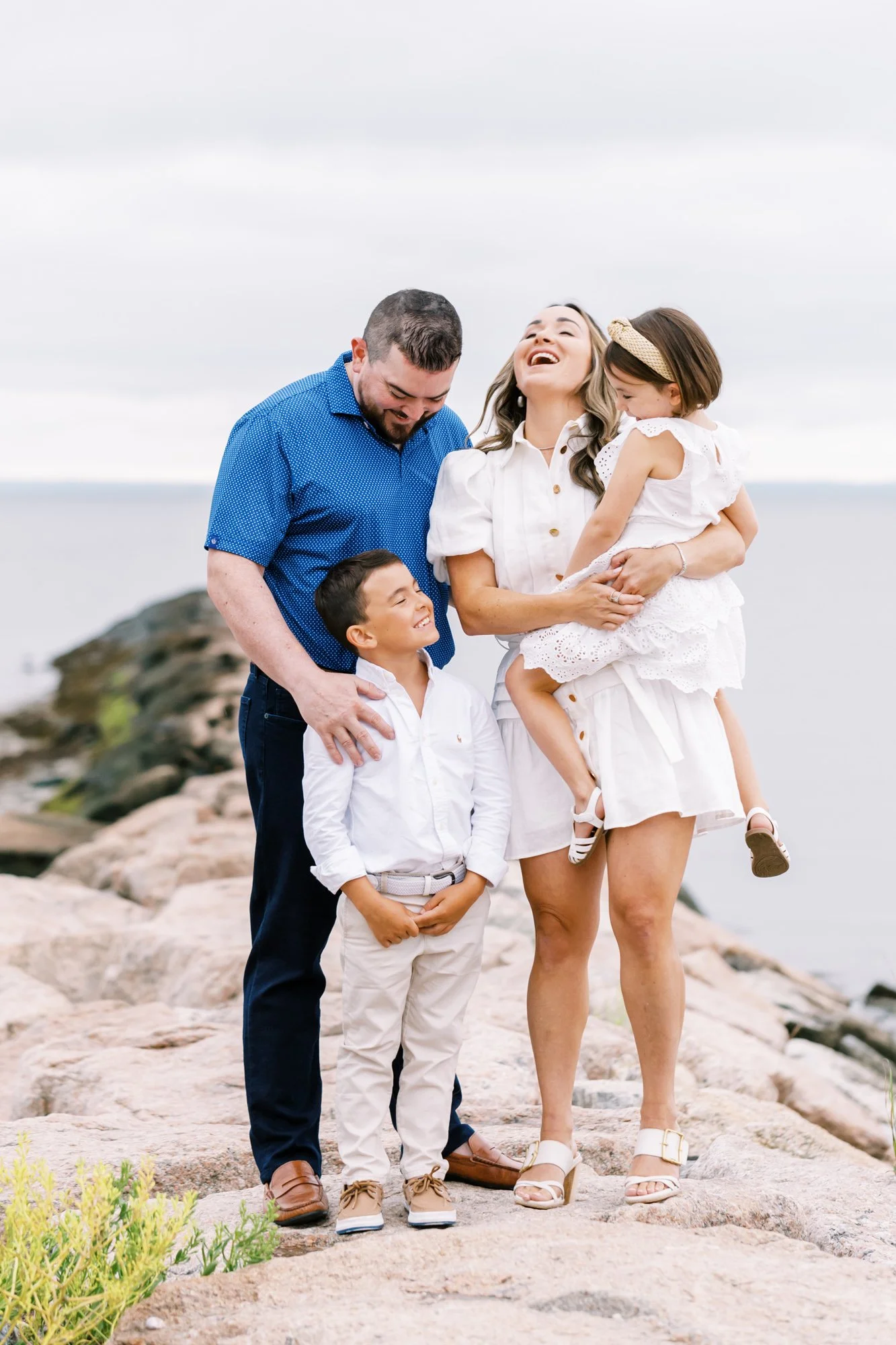 Compo-Beach-Westport-CT-Family-Photographer-12.JPG