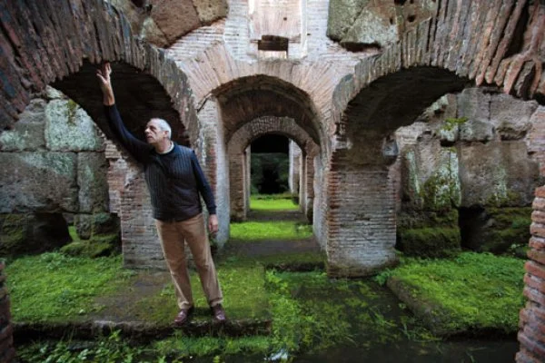 Smithsonian: Under the Coliseum
