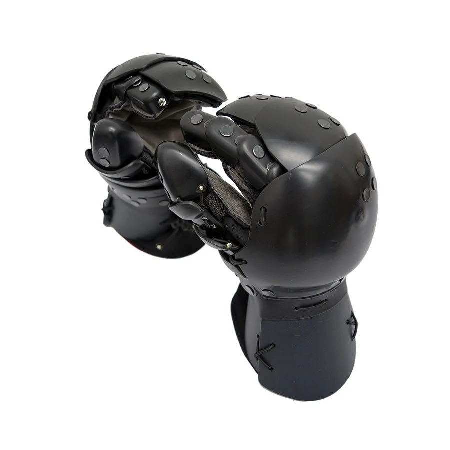 BLACK LOBSTER LIMITED HEAVY GLOVES NG 800N — SPES Historical Fencing