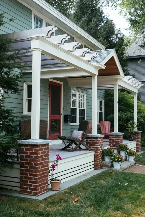 Houle Porch 2.webp