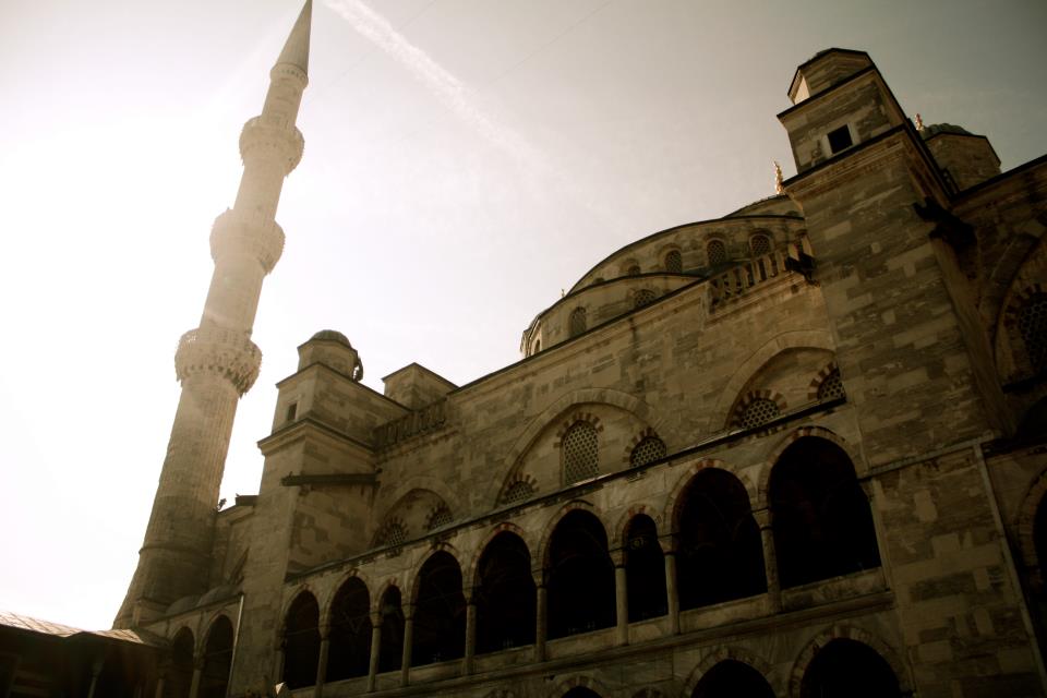 mosque2.jpg