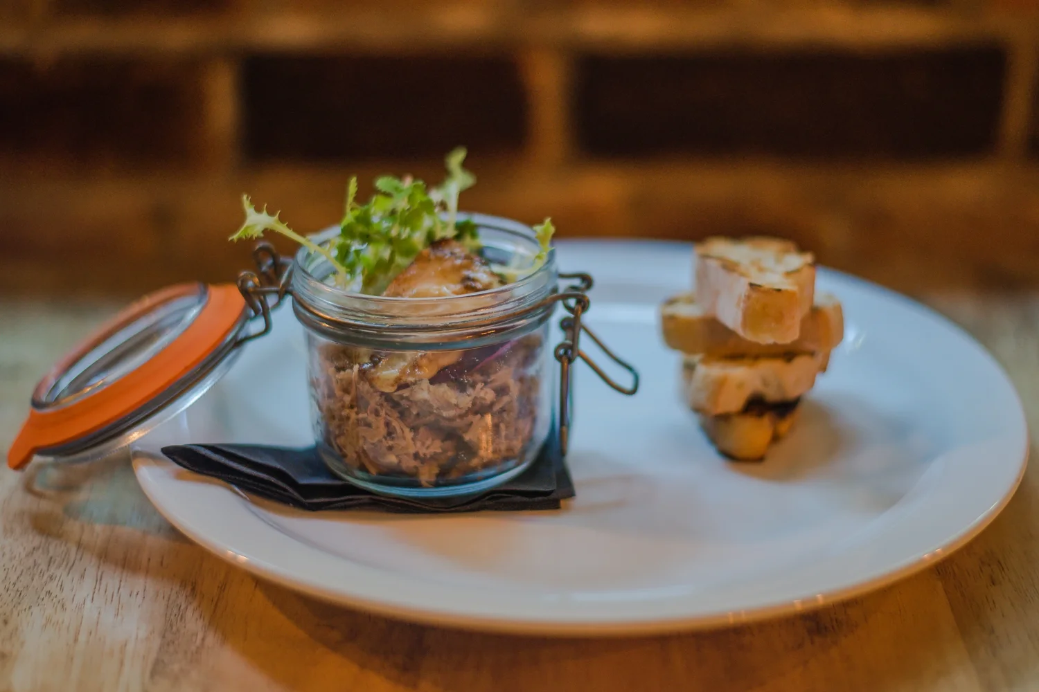 RedLionPub&Kitchen (LOWRES)-2.jpg