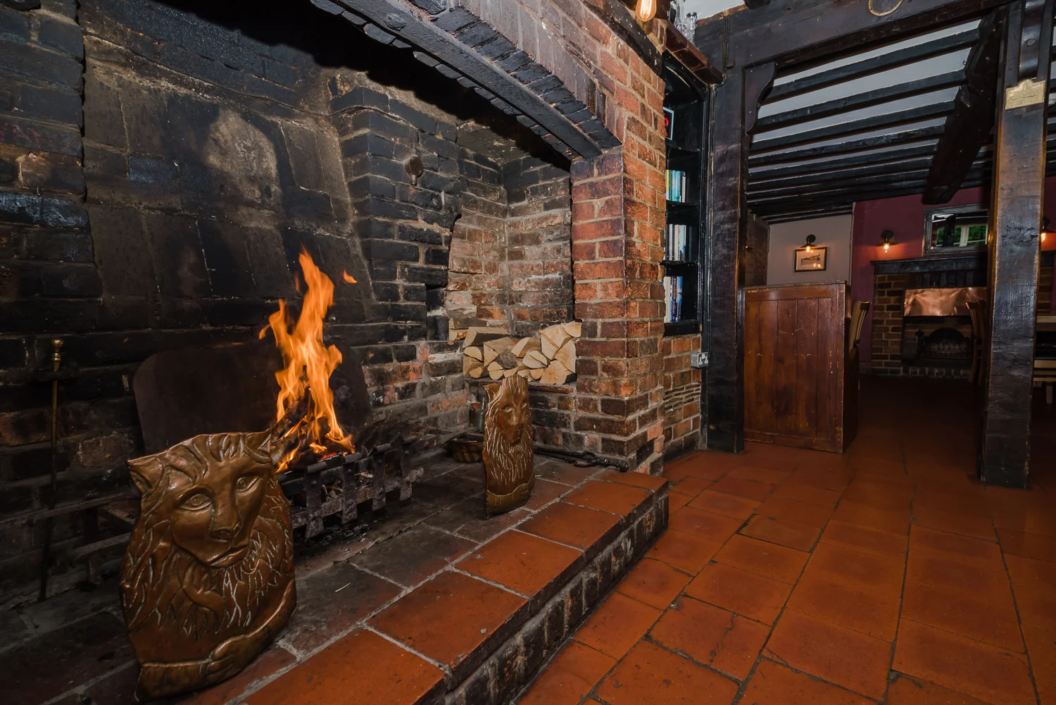 RedLionPub&Kitchen (LOWRES)-49.jpg