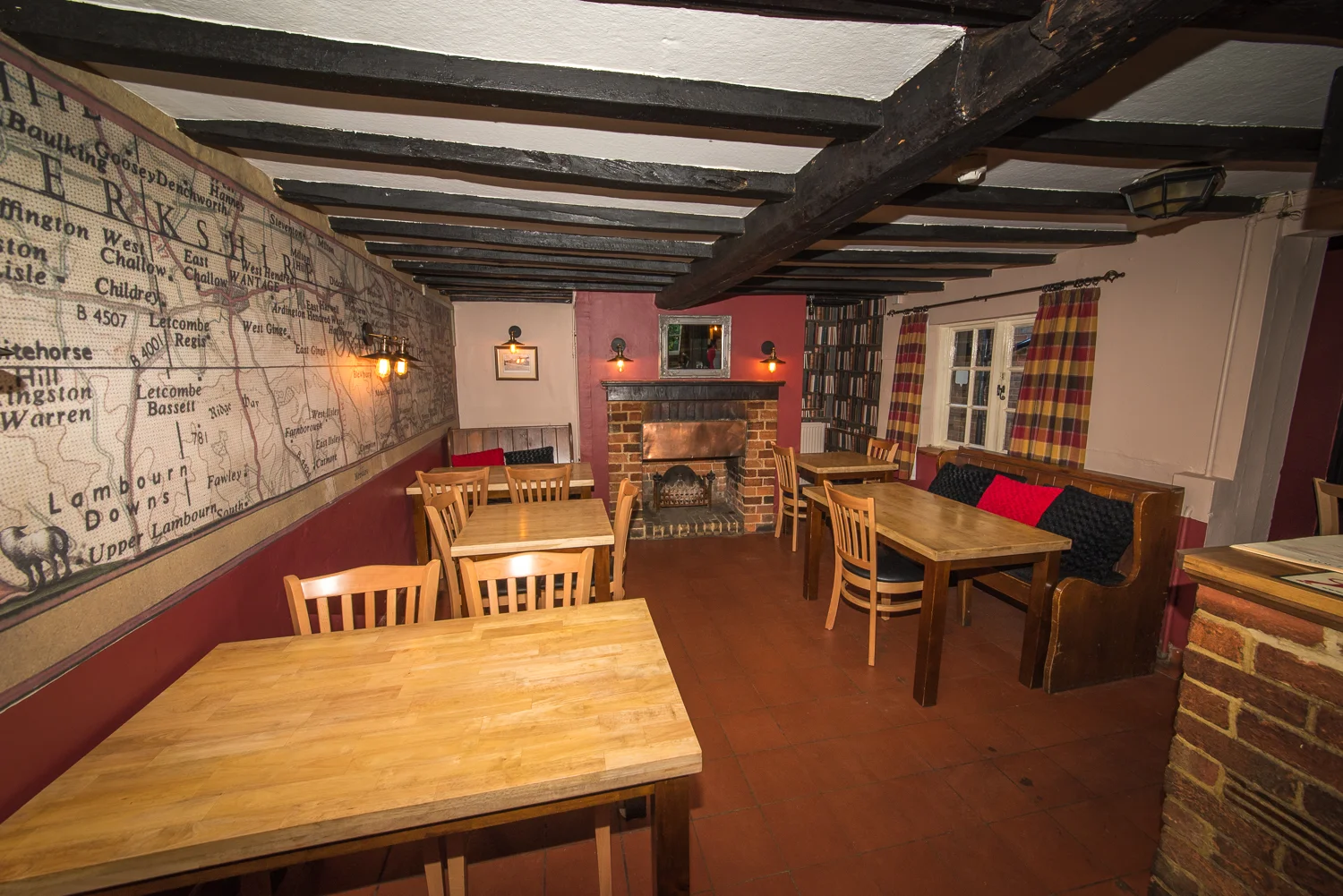 RedLionPub&Kitchen (LOWRES)-51.jpg