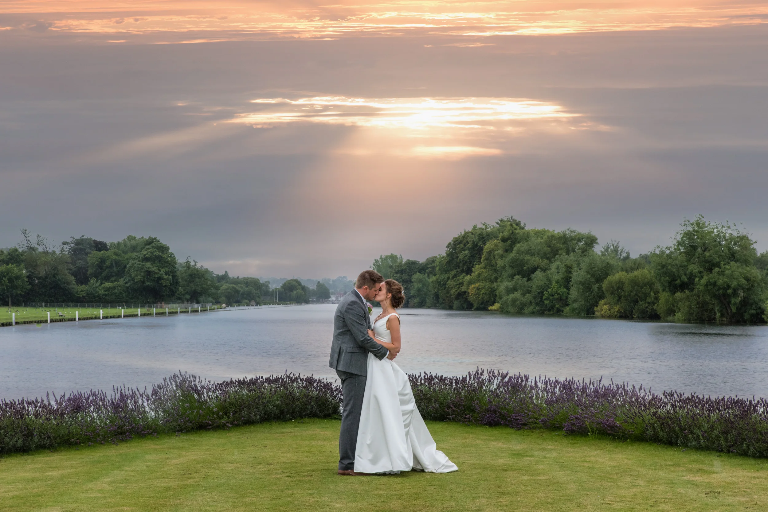 Mr&MrsClemons-342.jpg