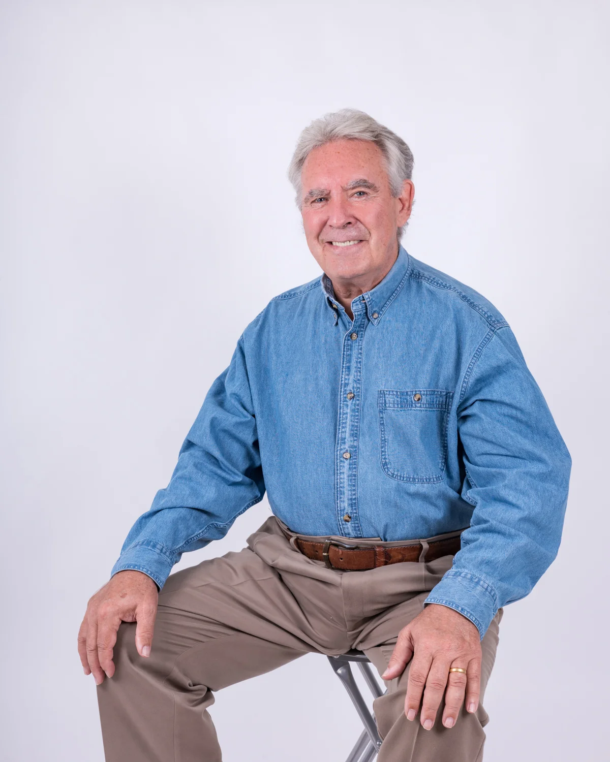 Mike Portrait-12.jpg