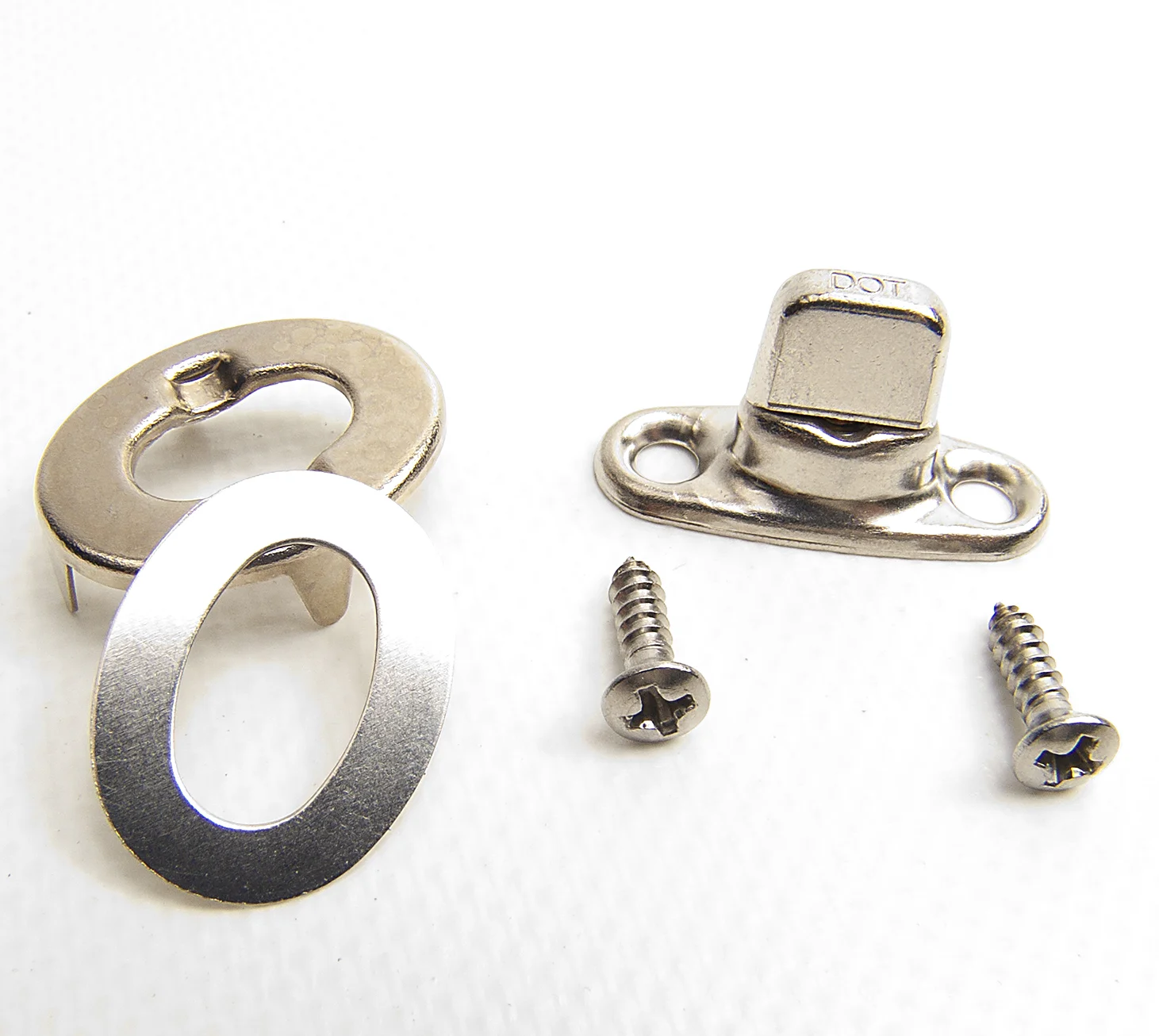 CS Regular Turn Eyelet Regular Clinch Plate Screws A.jpg