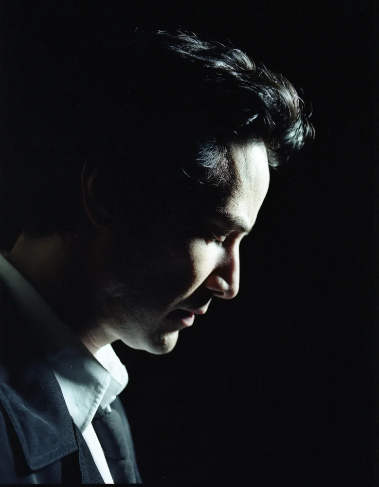 Keanu Reeves - "Constantine" Movie Poster