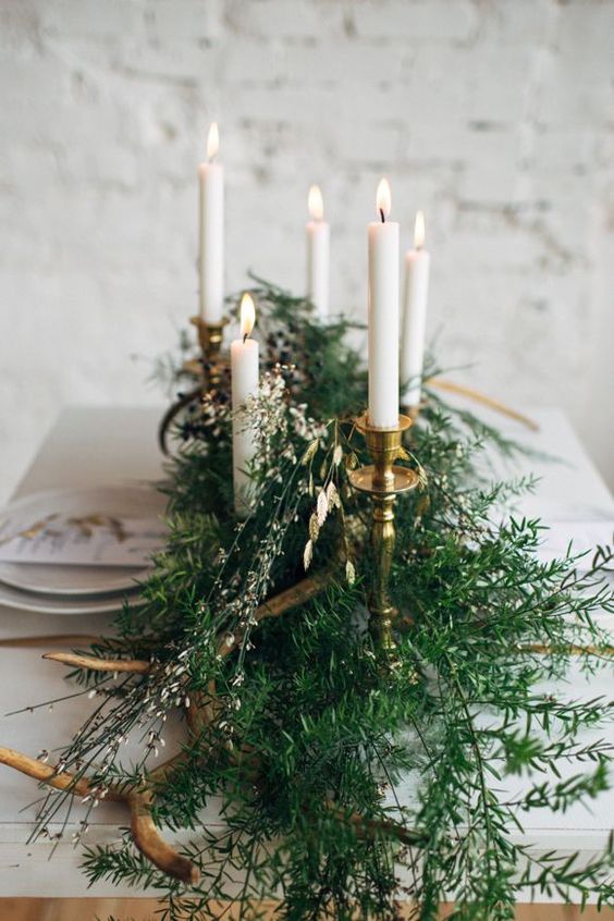 Winter Wedding Theme, Christmas Wedding Ideas, December Wedding Inspiration - Table Decor, Tablescape.jpg