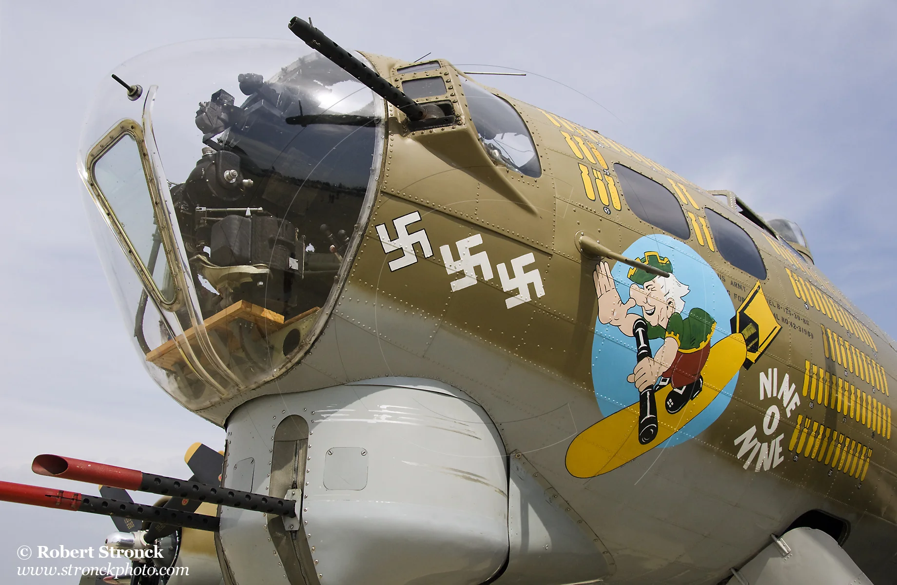   B-17G nose showing "chin" turret and .50 cal guns&nbsp; &nbsp;[b17nose80831]   