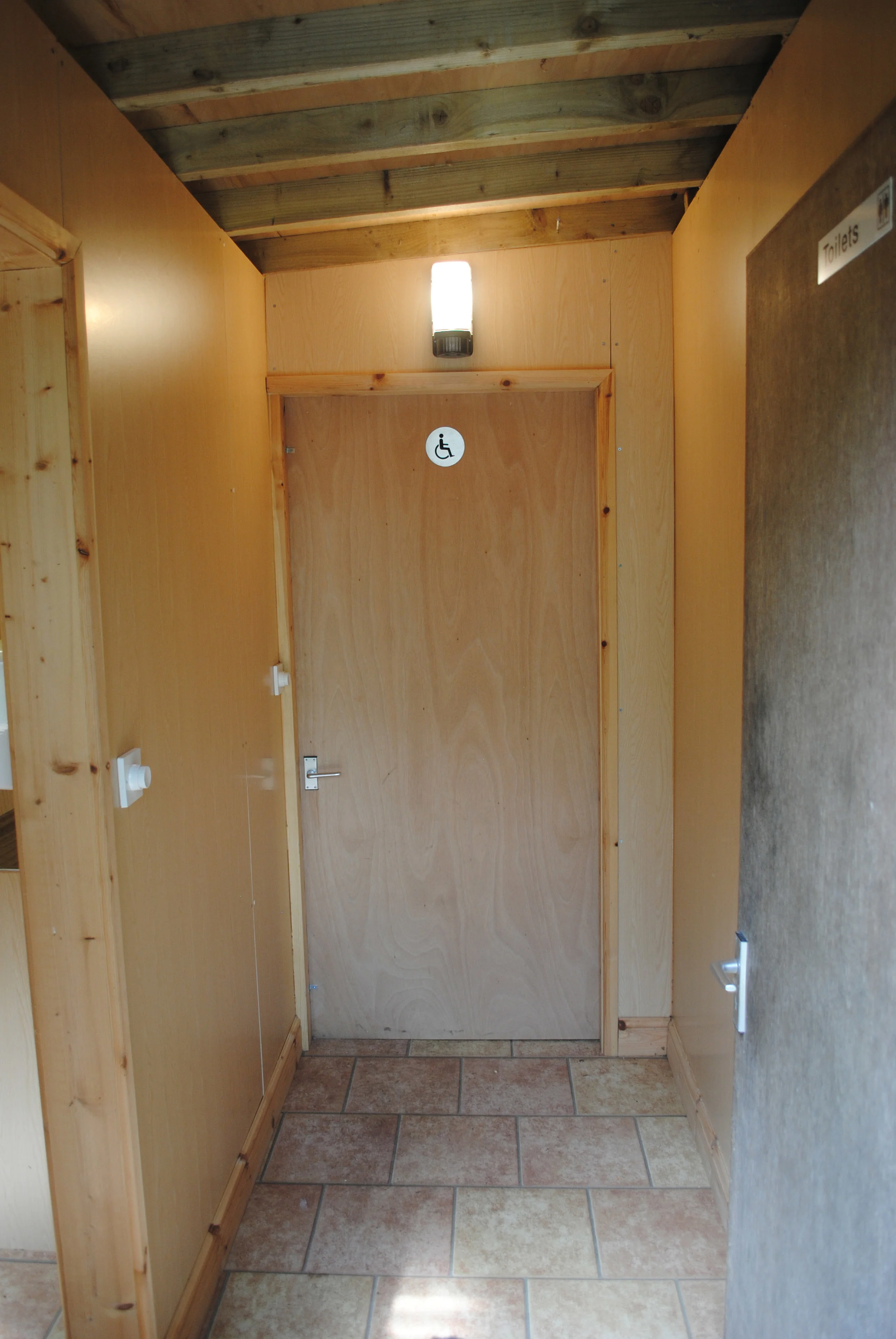 dsc_0002060718.jpg
