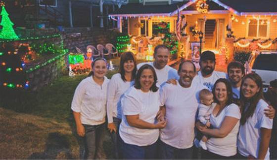 Evan Burgher Upon learning about the prognosis for Frank Henderson — a Christmas enthusiast — his neighbors in Shoreline, Washington, put up their own holiday decorations in September to show solidarity.