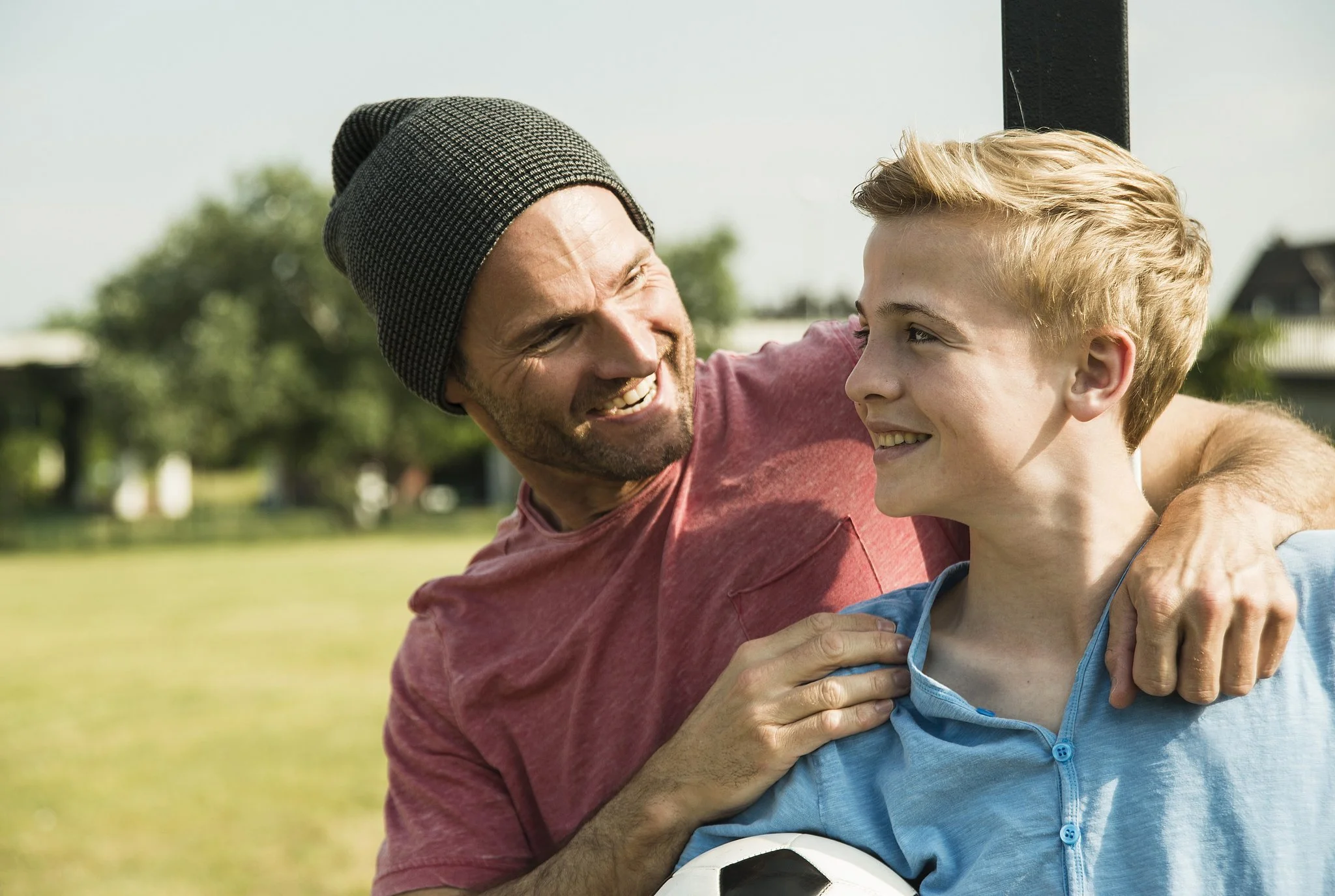 10 Foolproof Rules For Dads of Teens