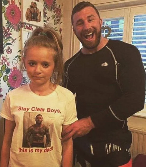 Protective Dad Makes Daughter Wear This Terrifying T-Shirt To Scare Away Boys