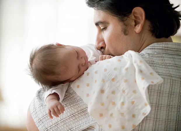 New Fathers Set To Get A THIRD Month Of Paid Paternity Leave In Sweden