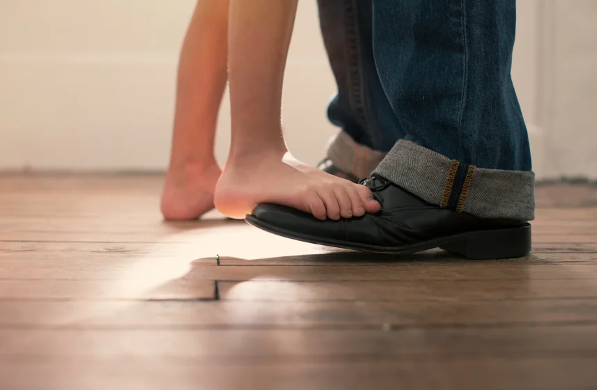 Dad And Daughter Surprise Mom With A Beautiful Dance Performance