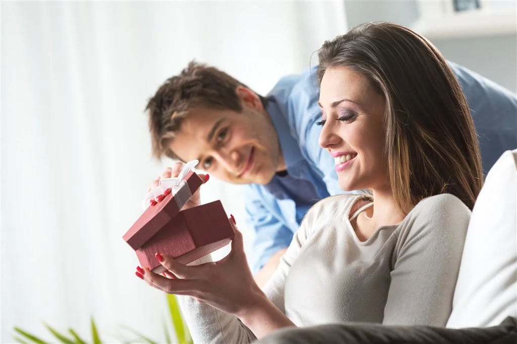 One For The Men: Gift Ideas For Your Wife