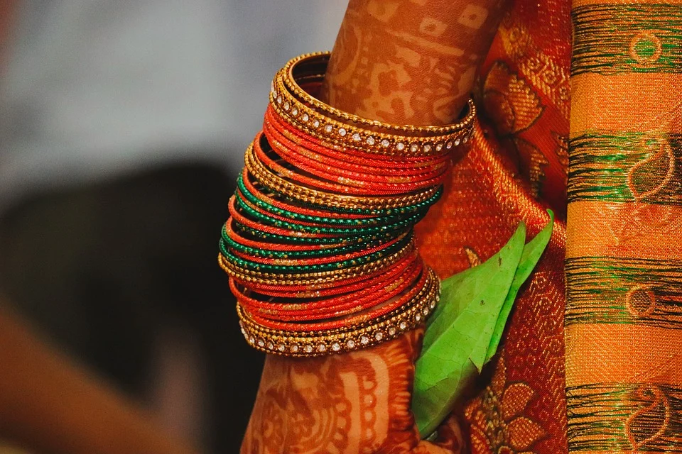 Top 5 Cultures Around The World That Take Bangle Fashion To A New Level