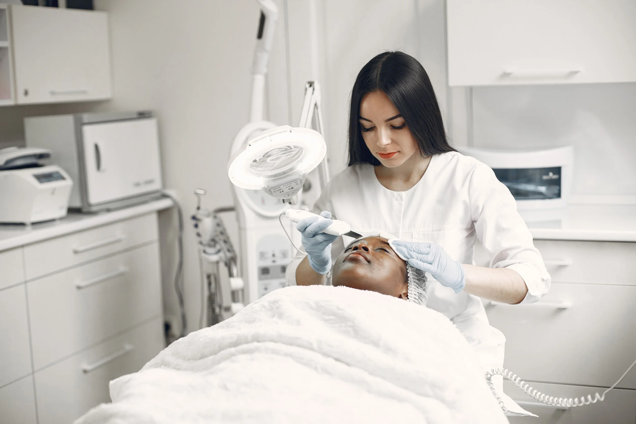 What Does Setting Up A Beauty Business Involve?