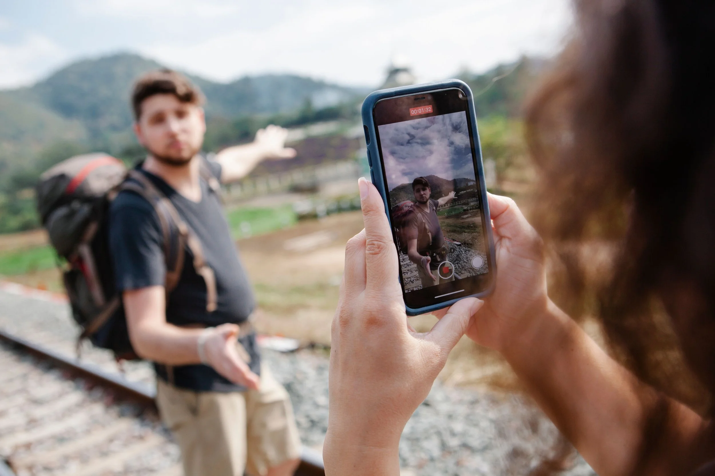 How To Prepare Your Devices Before A Family Trip Abroad