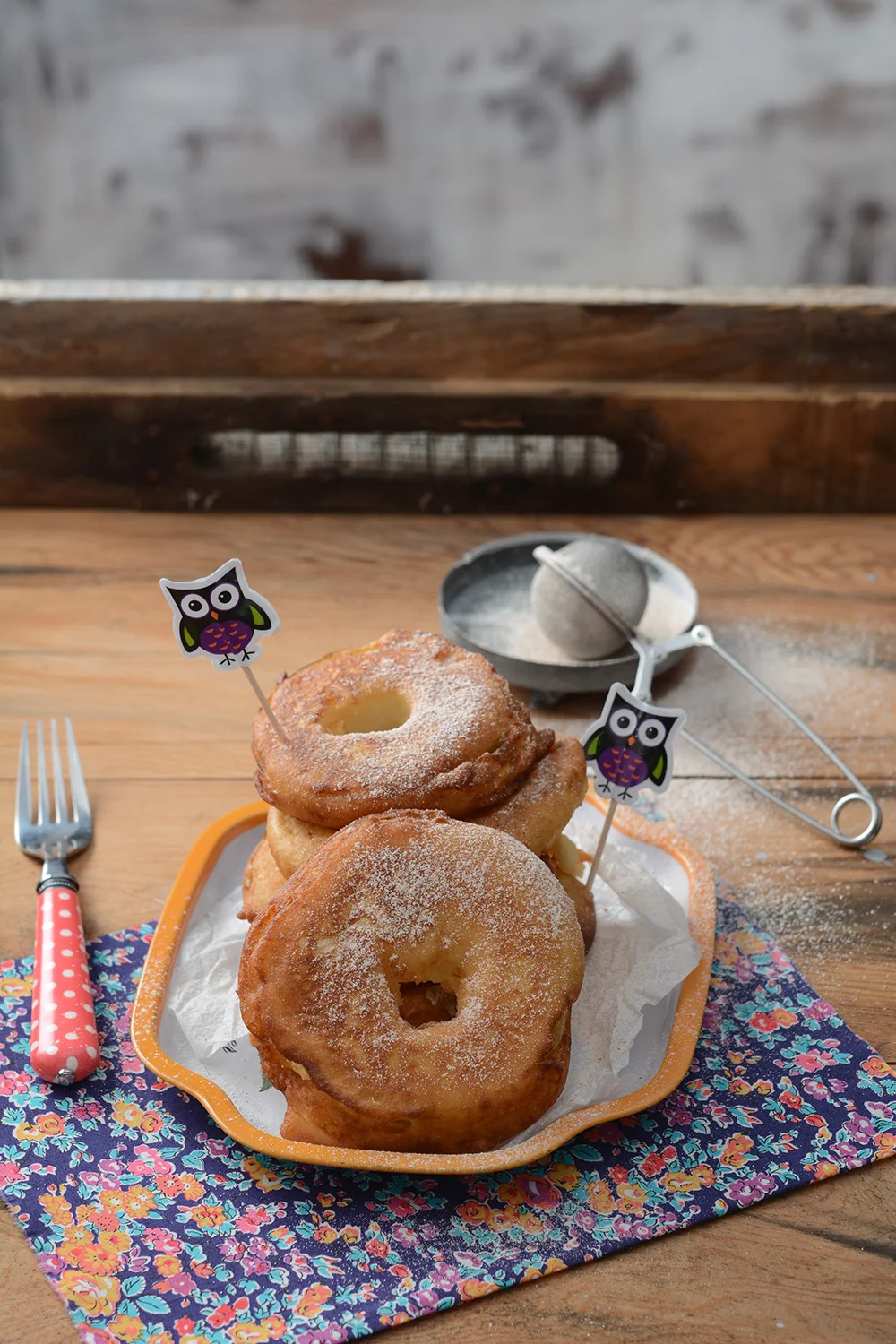 KIZARMIŞ ELMA HALKALARI - FOOD STYLING VE FOTOĞRAF EBRU ATLAN