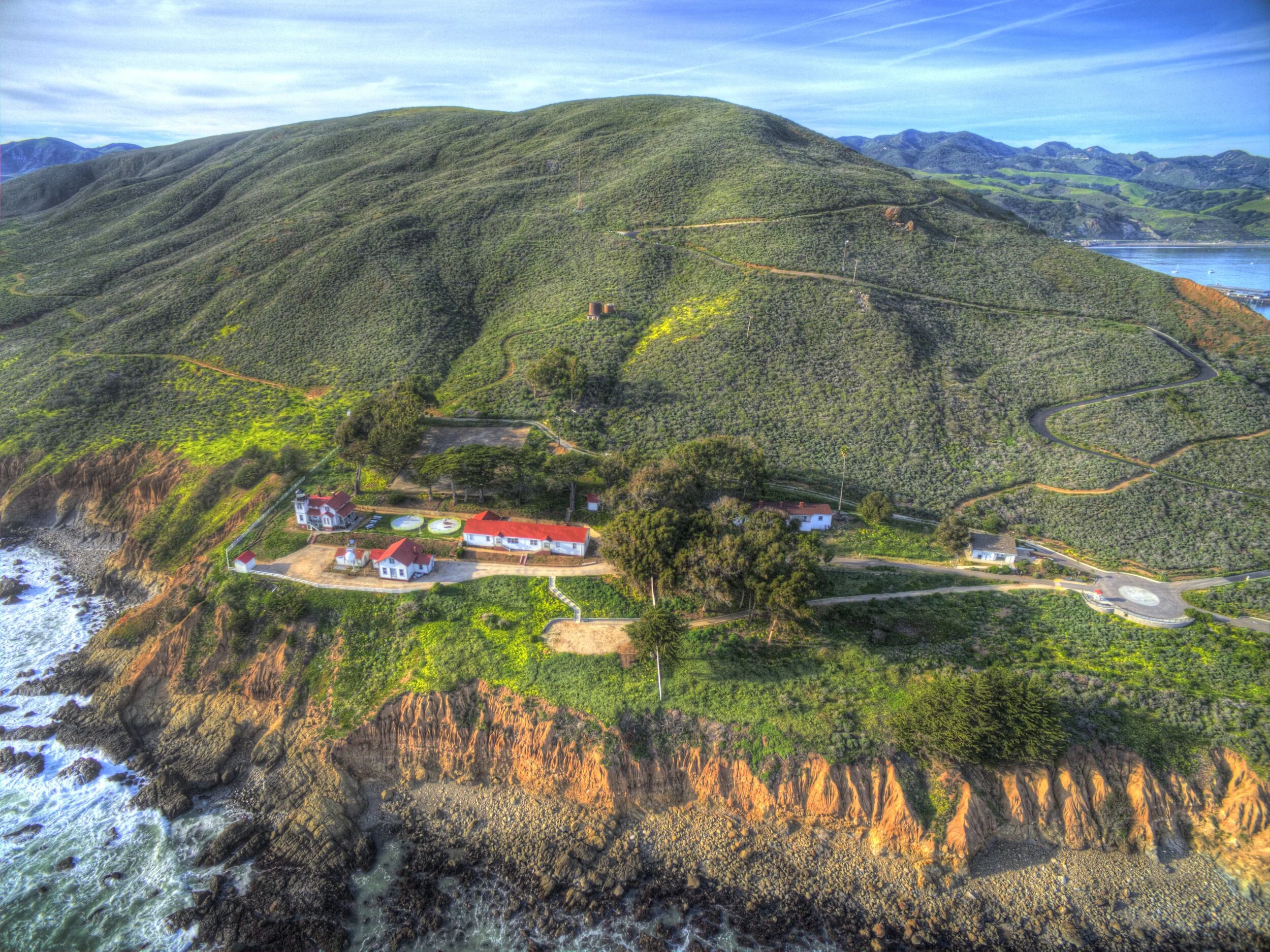 San_Luis_Obispo_Lighthouse.jpg