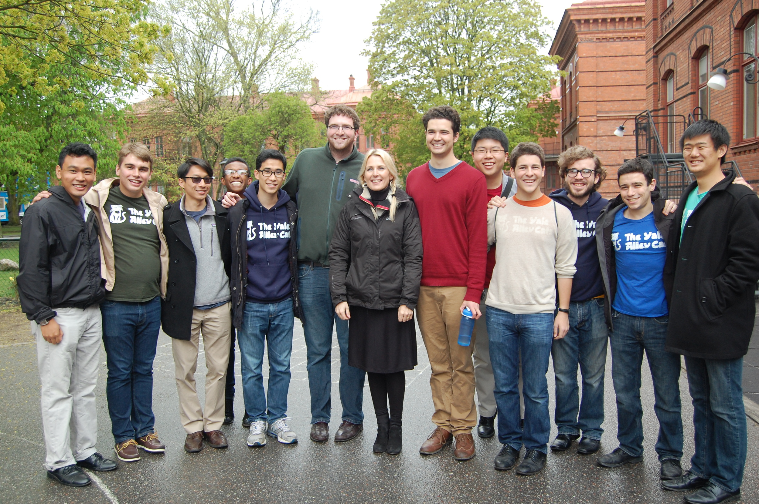 The Cats meet Margareta Bengtson, a past member of the talented Real Group!