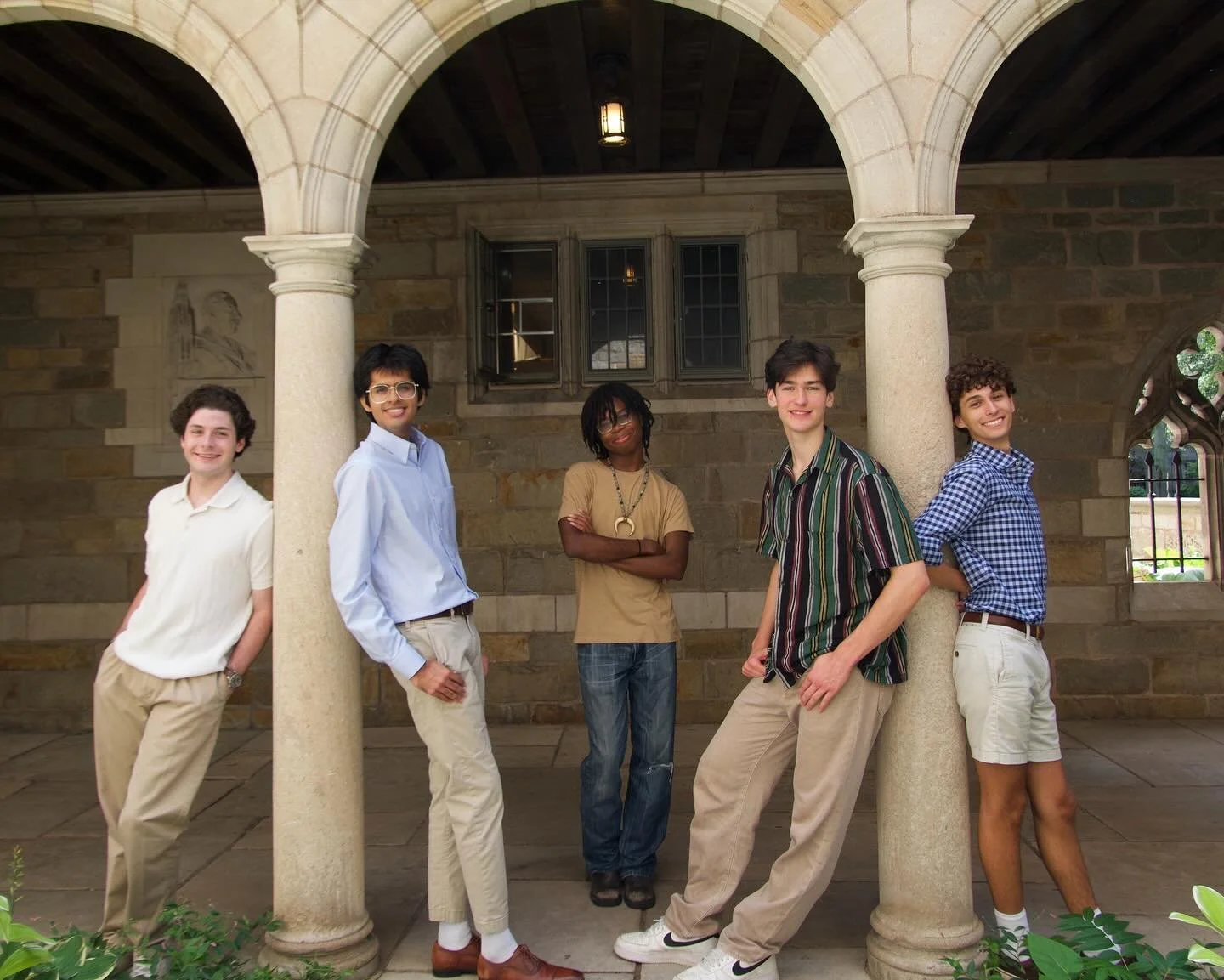 [KITTENS 2029]
Here they are, world, our kittens!! Parker, Jack, Arnav, Nyle, and Rich make their debuts TOMORROW, October 5, at 1PM in SSS 114 on five Alley Cat classics alongside the new Bloibs of @newblueofyale. Tickets are linked in our bio, and 