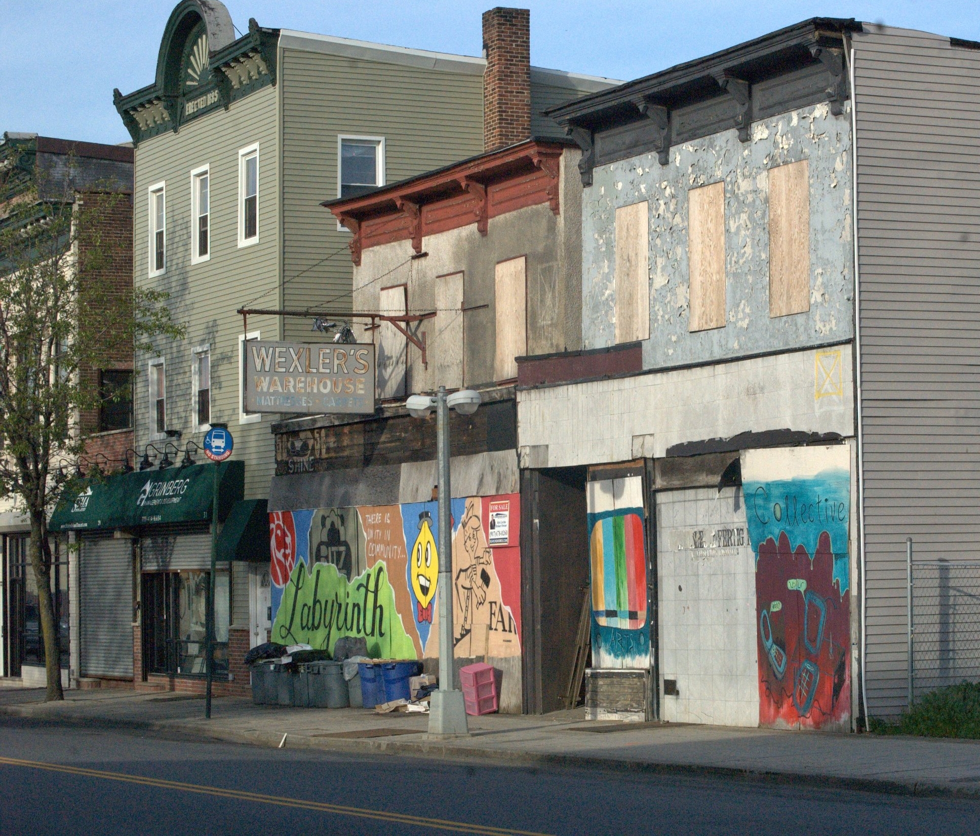 Port Richmond Ave Mural