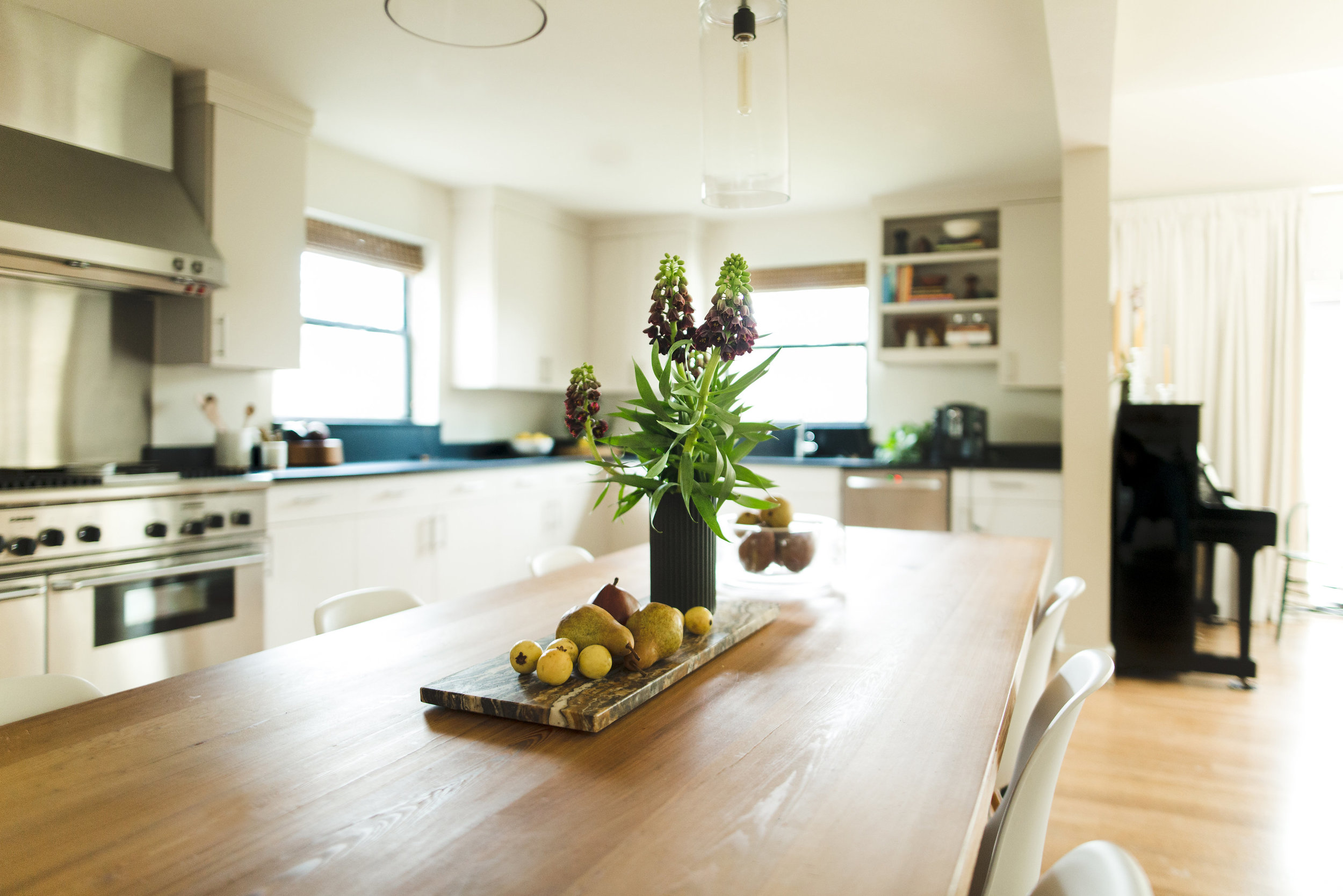 2018-Lisa-White-Home-Vignettes-20 cropped.JPG