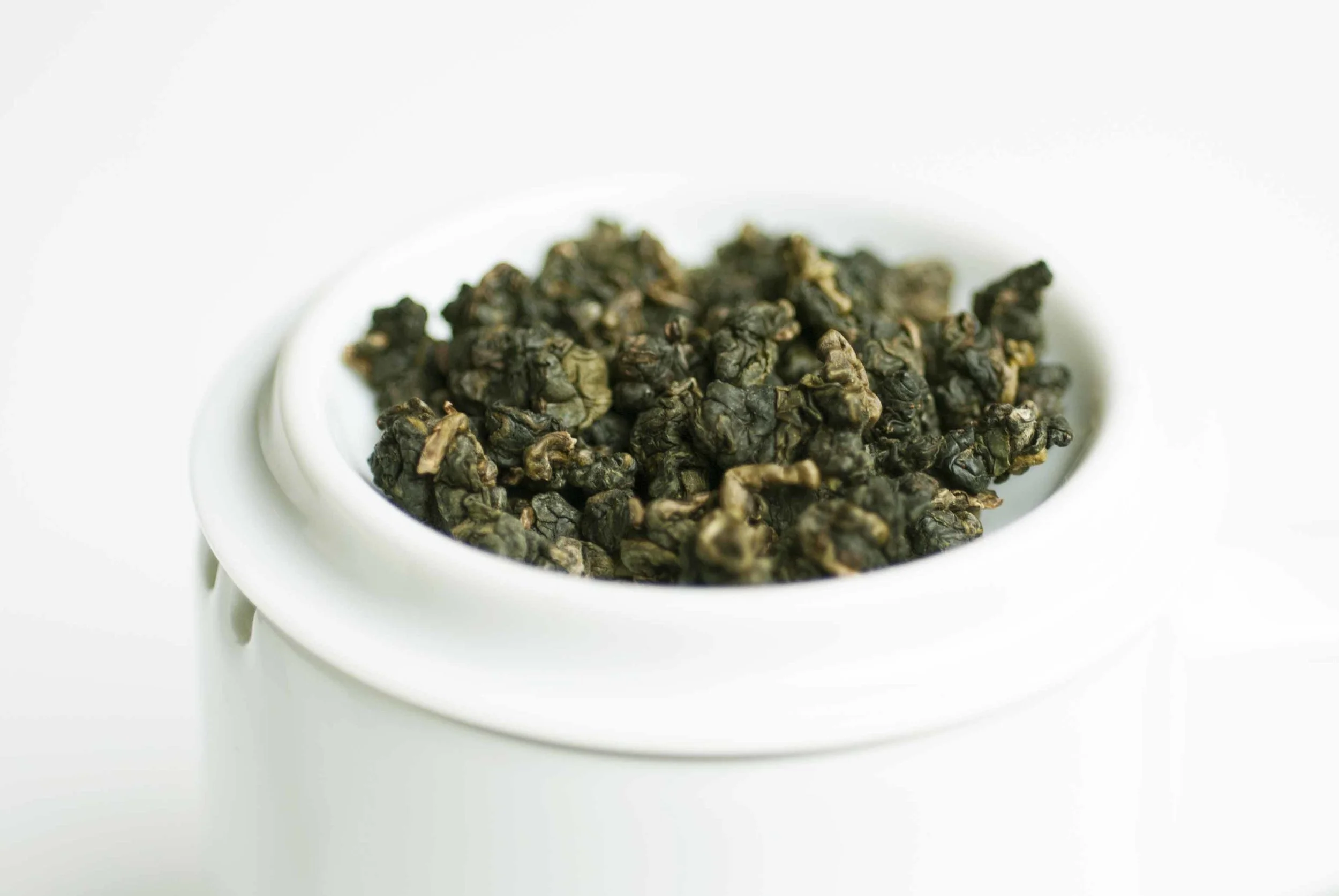 Fresh Qingjin High Mountain Oolong with scents of fresh flowers and forest. 