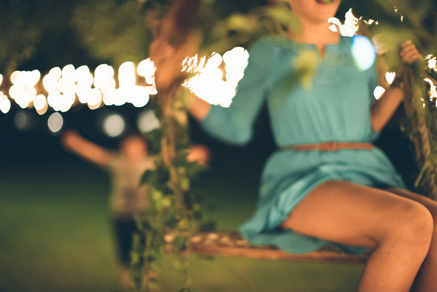 Swinging Girl