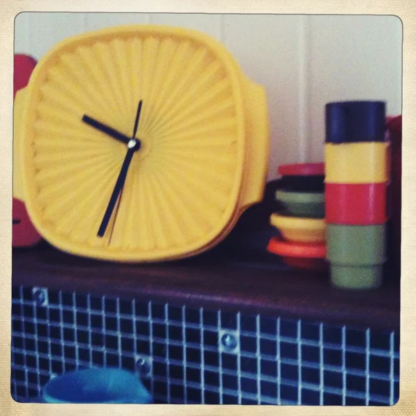 vintage tupperware clock