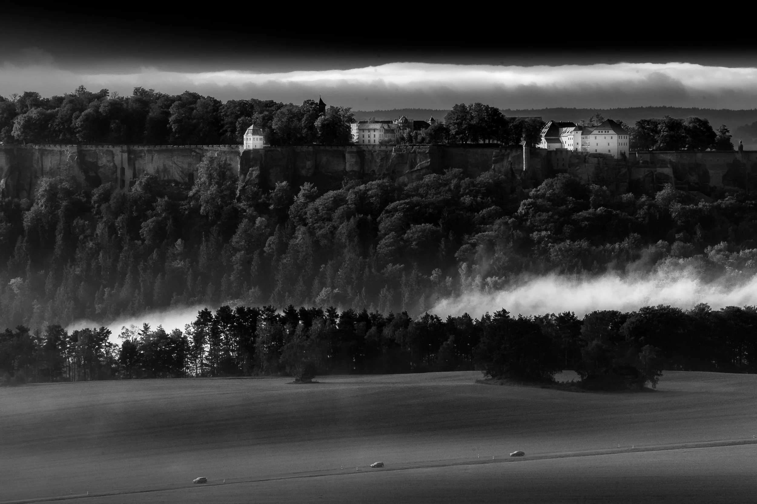 Dresden B&W 10-23-10-0002552.jpg