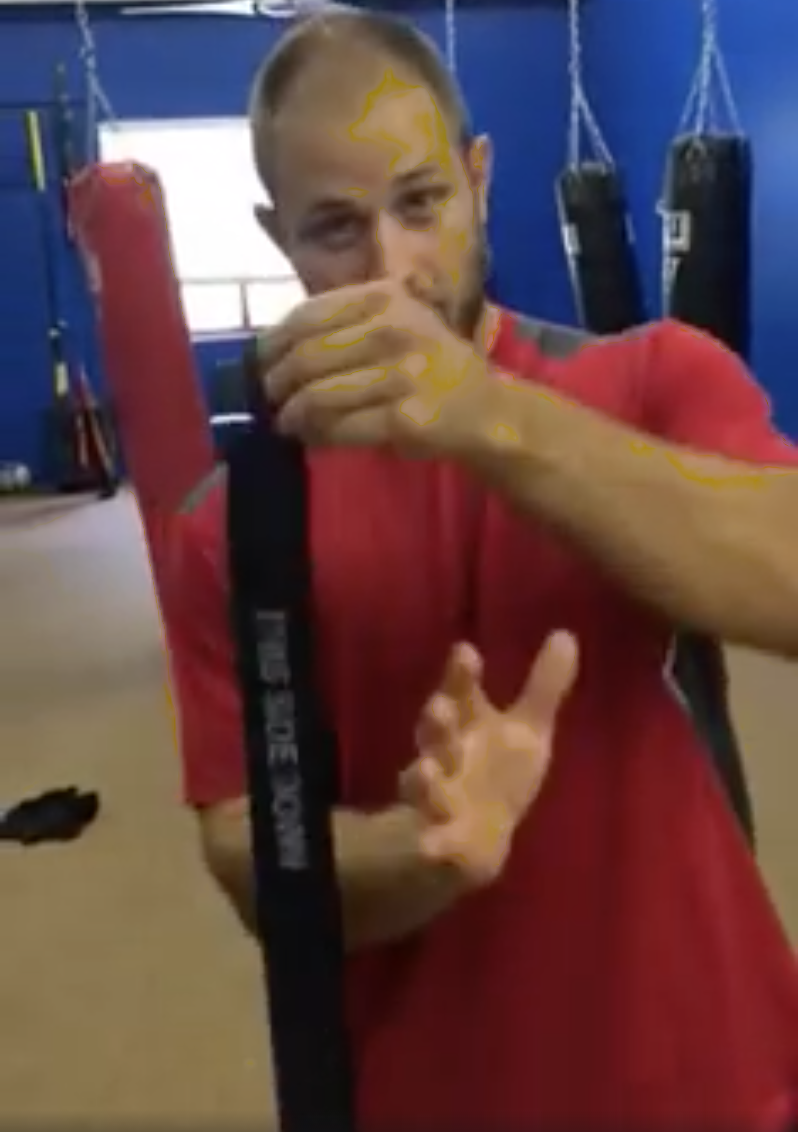 VIDEO: How to Wrap Your Hands and Fingers for Kickboxing