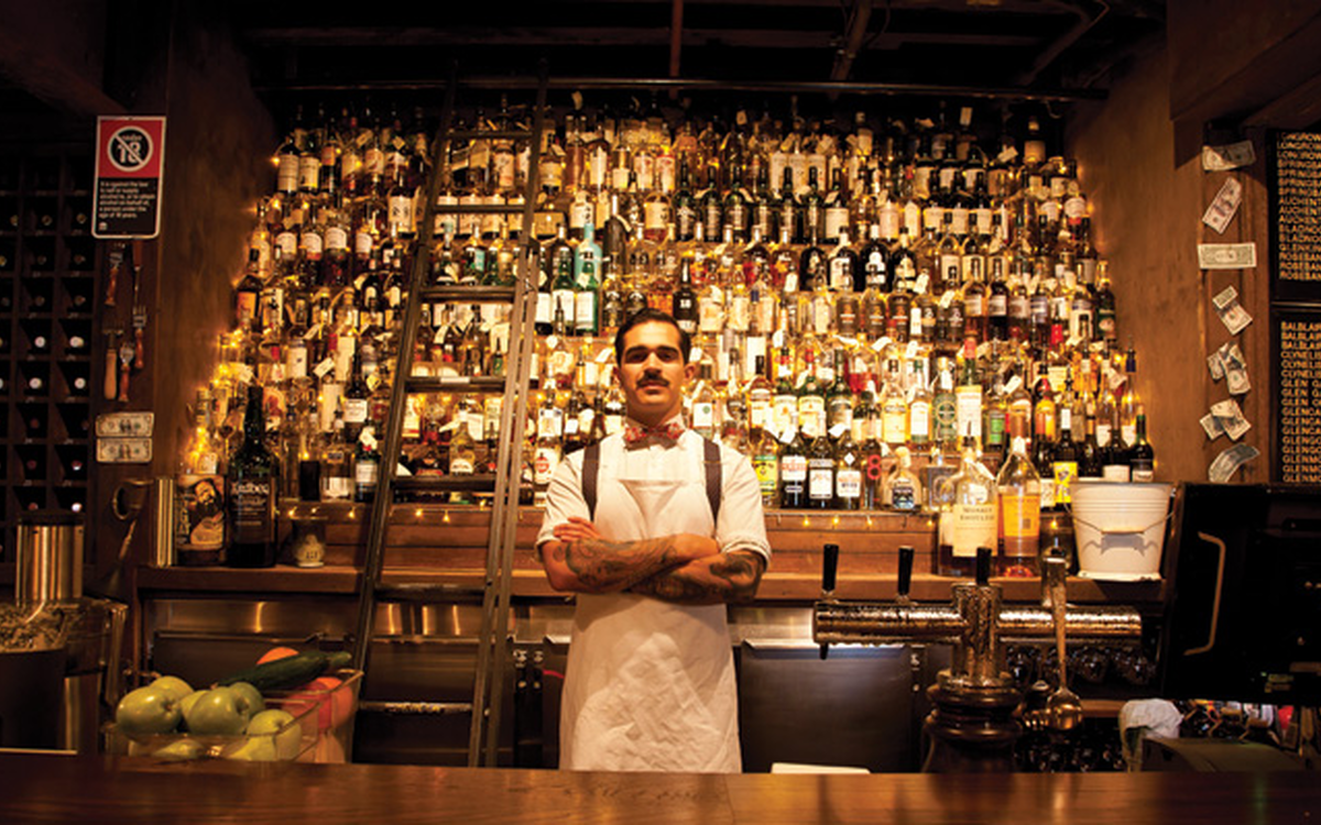 Cocktails from the cellar the world's best basement bars — Craft Gin