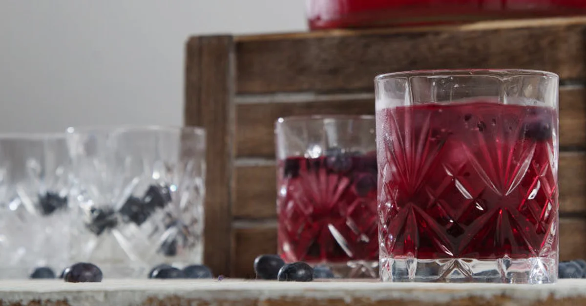 Blueberry and Lavender Spritzer.jpg