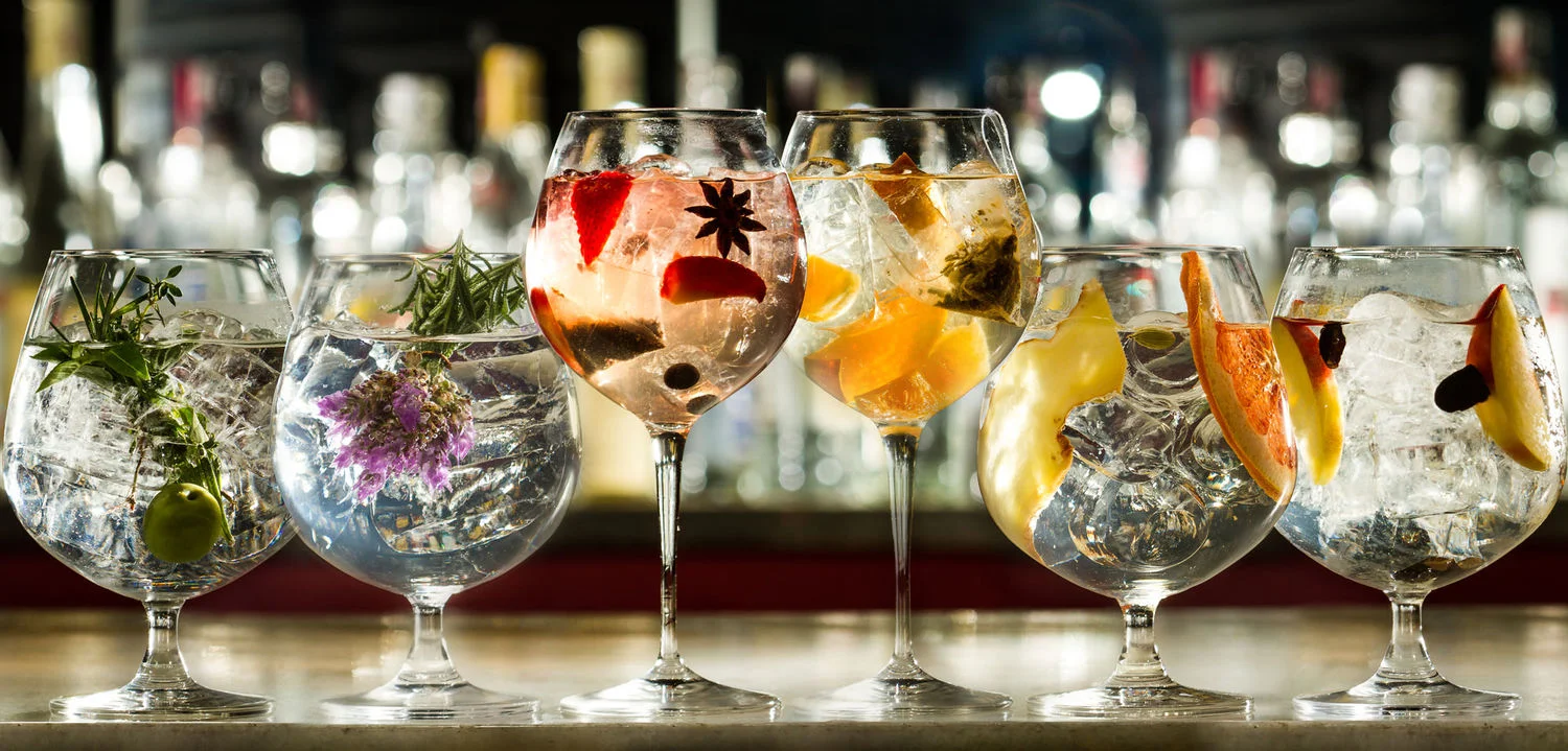 Host+a+gin+party.jpg