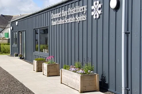 Dunnet-Bay-Distillers-Building.jpg