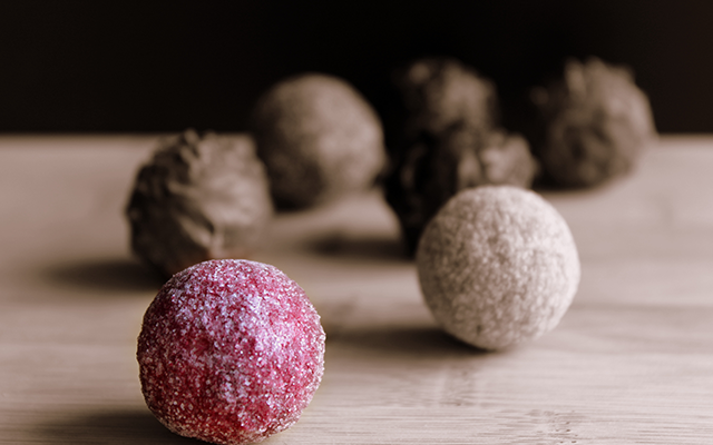 Make Gin Truffle At Home.png