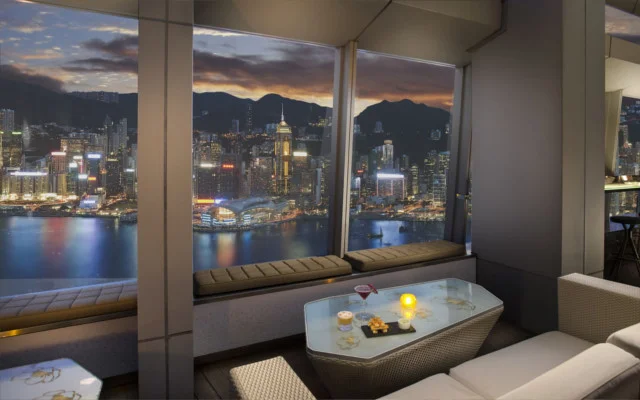 ozone_bar_hong_kong.jpg